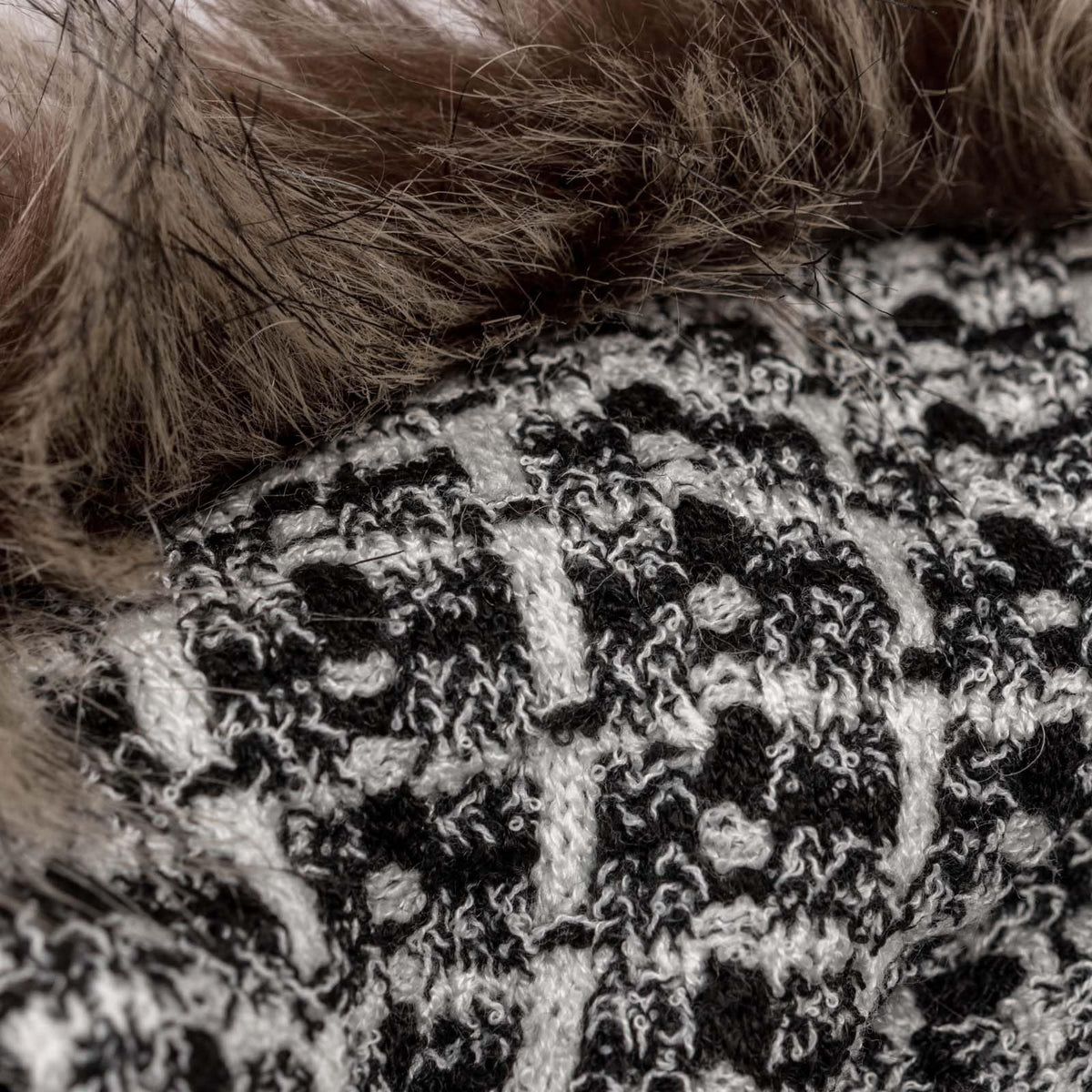 Dog Sweater Cloak (Black / Small(Back Length 10"))