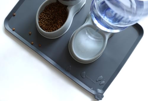 Large Silicone Pet Feeding Tray (24" x 16" / Gray)