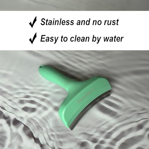 Pet Deshedding Tool with Curve Blade (Large / Green)