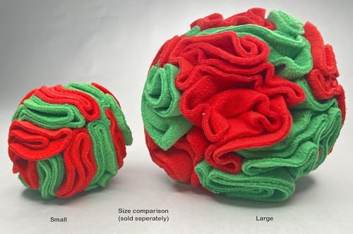 Medium Breed Snuffle Puzzle Ball Toy Christmas Green (Red and Green / Large)