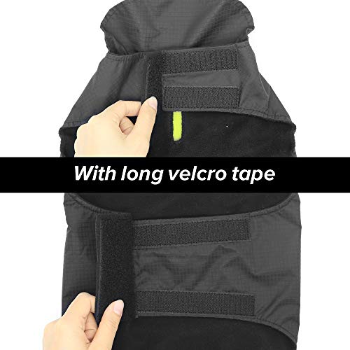 Dog Raincoat Waterproof Coats (Green-M)
