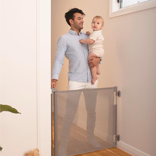 Retractable Baby Gate (Gray / 33" Tall x 55" Wide)