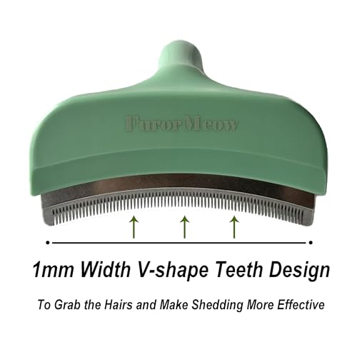 Pet Deshedding Tool with Curve Blade (Large / Green)