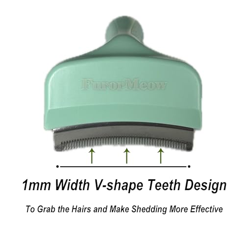 Pet Deshedding Tool with Curve Blade (Small / Green)