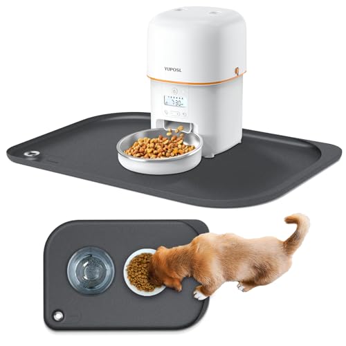 Silicone Pet Feeding Mat with Metal Ring (Gray / 23"L x 23"W)