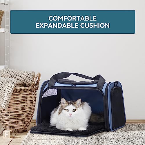 Pet Carrier Blue (Medium / Blue)