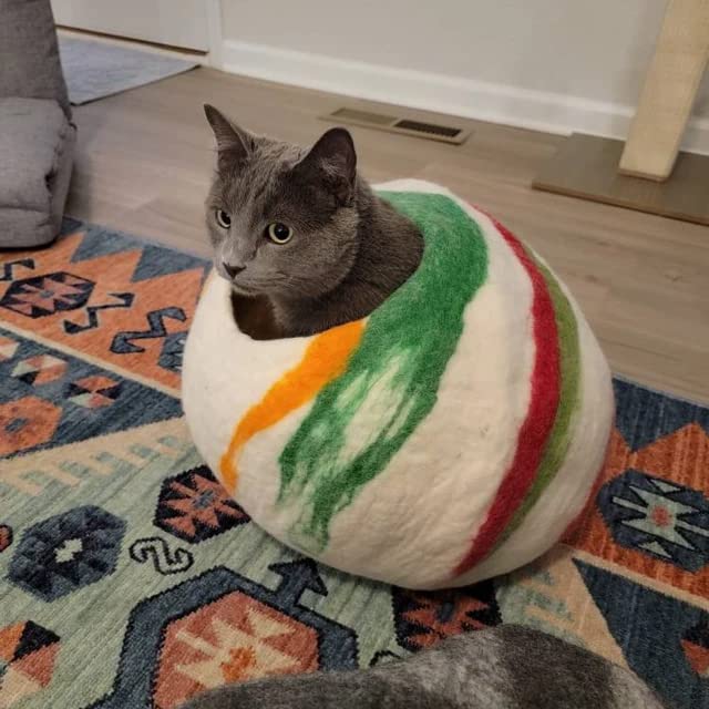 Premium Felt Cat Cave Bed (Candy Swirl)