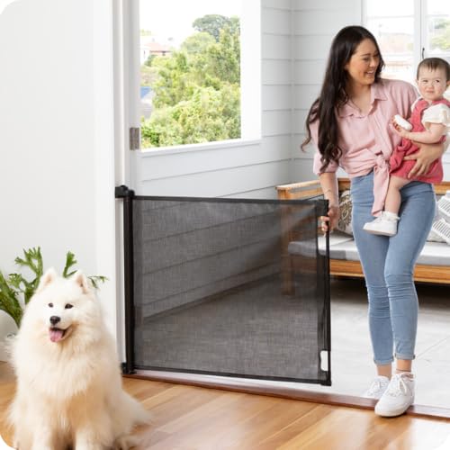 Retractable Baby Gate (Black / 33" Tall x 71" Wide)
