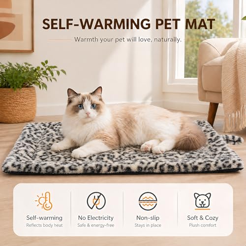 Self Warming Cat Bed (22 x 18 inch / Black/White)
