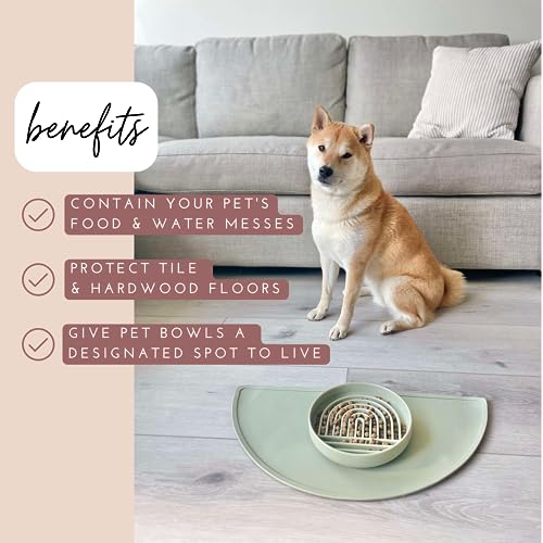 Silicone Dog Food Mat (Honey / Medium)