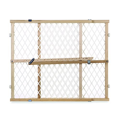 Diamond Mesh Wooden Baby Gate
