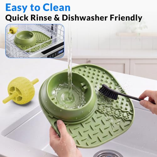Slow Feeder Dog Bowl with Rotating Lick Ball Green (Green)