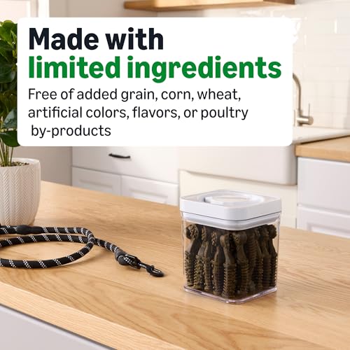 Dental Dog Treats to Help Clean Teeth & Freshen Breath for Small Dogs (Small Dogs (15 - 25 lb) / 60 Count (Pack of 1))