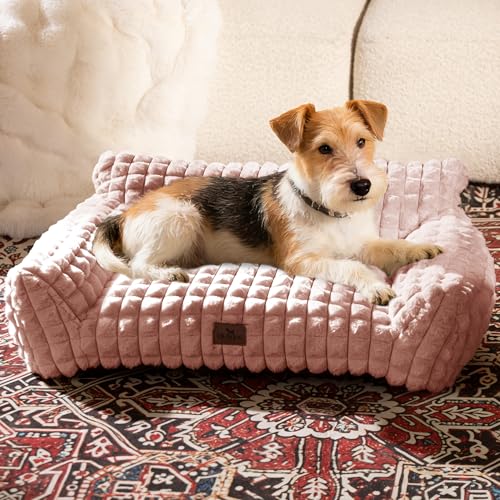 Cat Couch Bed with Fluffy Faux Rabbit Fur for Indoor Cats (Pink / Medium: 30"L x 20"W x 10"Th)