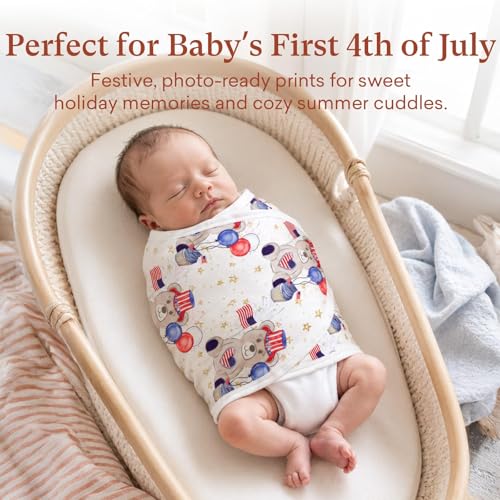 Adjustable Swaddle Wrap for Newborn (Playful Patriotic / Small)