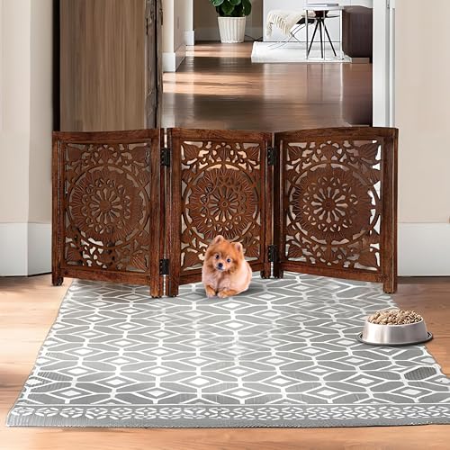 Lightnpro 3‑Panel Wooden Pet Gate (Natural Burnt Circle / 24x54 - Ember)