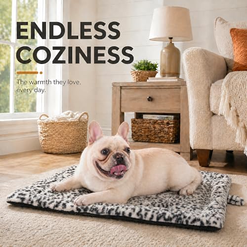 Self Warming Cat Pad for Cats and Dogs (30 x 24 inch / Black/White)