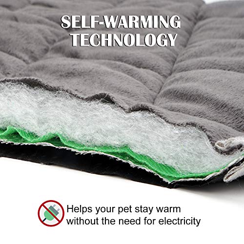 Self Warming Cat Bed and Heating Mat (27.6"L x 18.8"W x 0.5"Th / Grey)