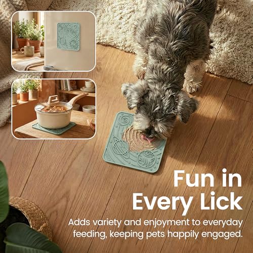Lick Mat for Dogs&Cats (Camo Green&Light Green / 5.9"L x 5.9"W)