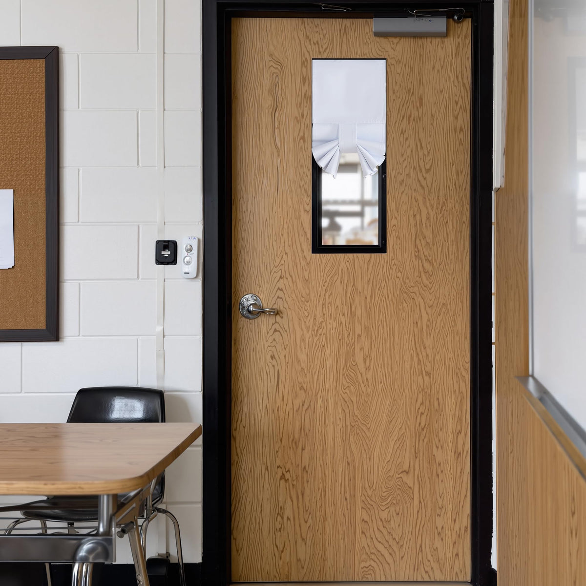 Classroom Door Window Cover (White / 8"W x 36"L (Pack of 1))
