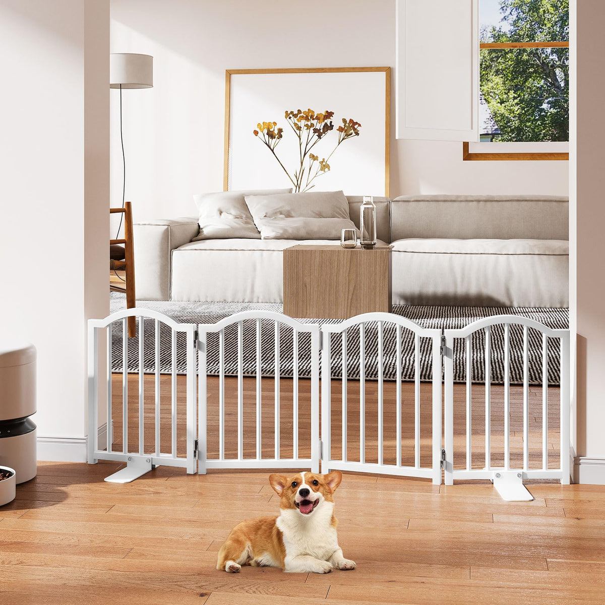 Short Dog Gate Indoor (White / 4 Panel-16''H, Up to 48''W)
