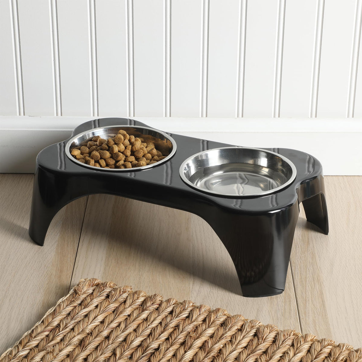 Bow Wow Meow 3 (Black / 13oz Dog Bowl (Set of 2 w/ Elevated Holder))