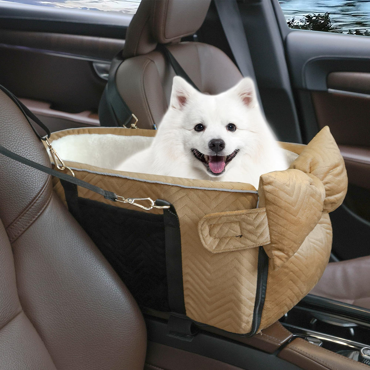 Dog Car Seat for Small Dogs Adjustable Portable Center Console Dog Car Seat Removable Cat Booster Cars Seats