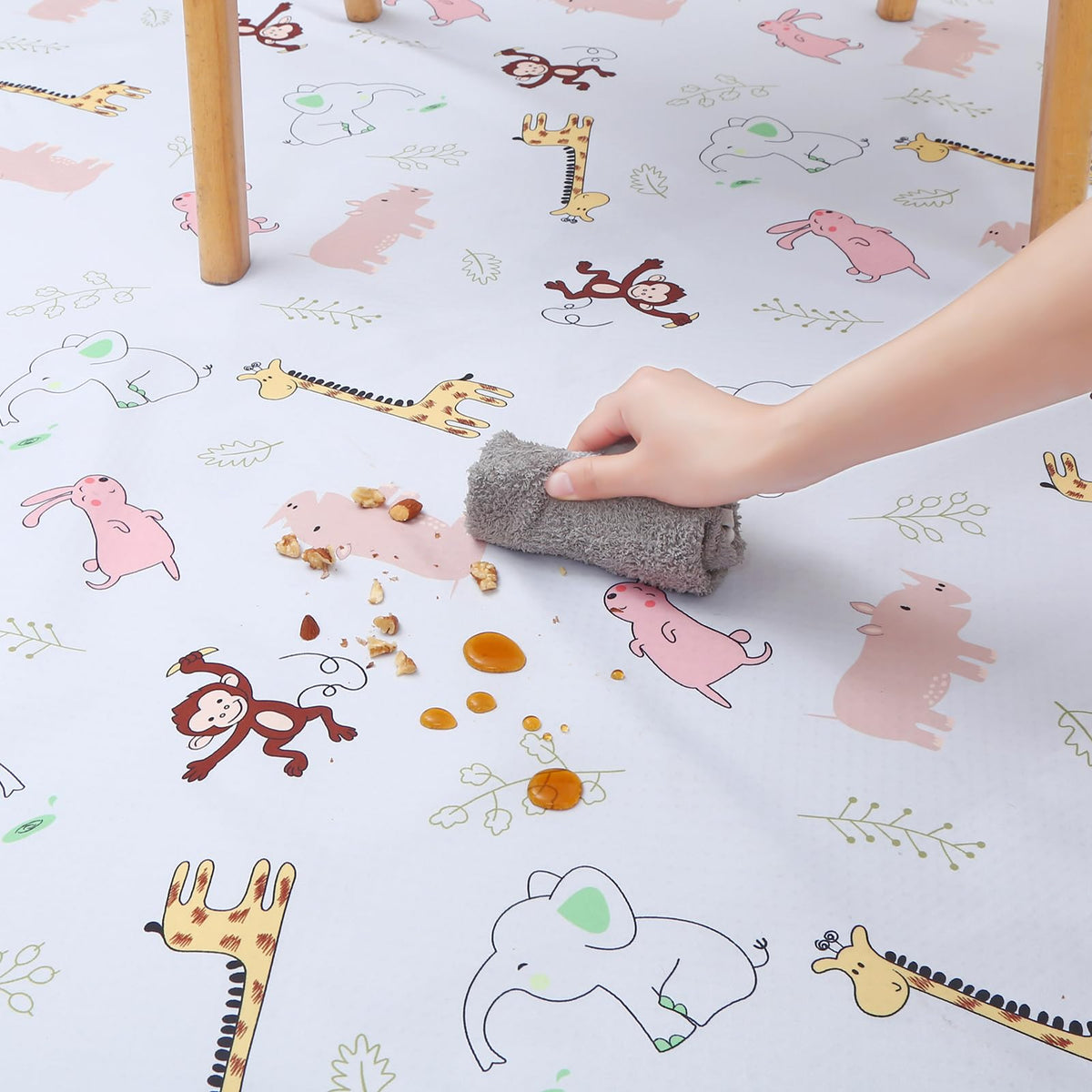 Splat Mat for Under High Chair (Jungle Animals)