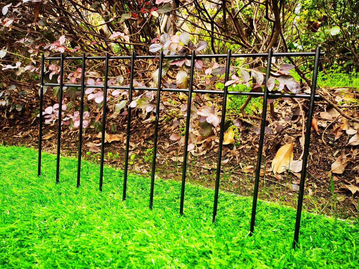 Small Medium Animal Barrier Fence 25 Pack 20 in (20in(L)X10in(H)-25 Pack Black / Black)