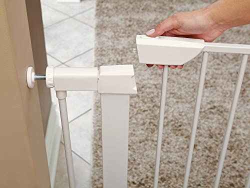29" Walk Thru Dog Gate (White / 29-Inch)