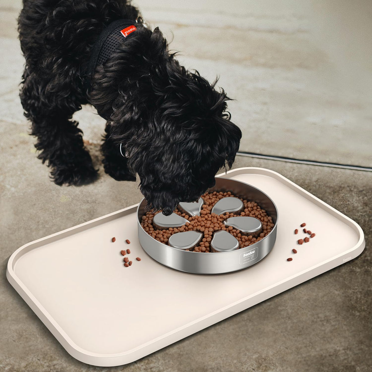 Pet Feeding Mat [Warped Resistant Raised Edge] (23.5"L x 13.5"W / Sand White)