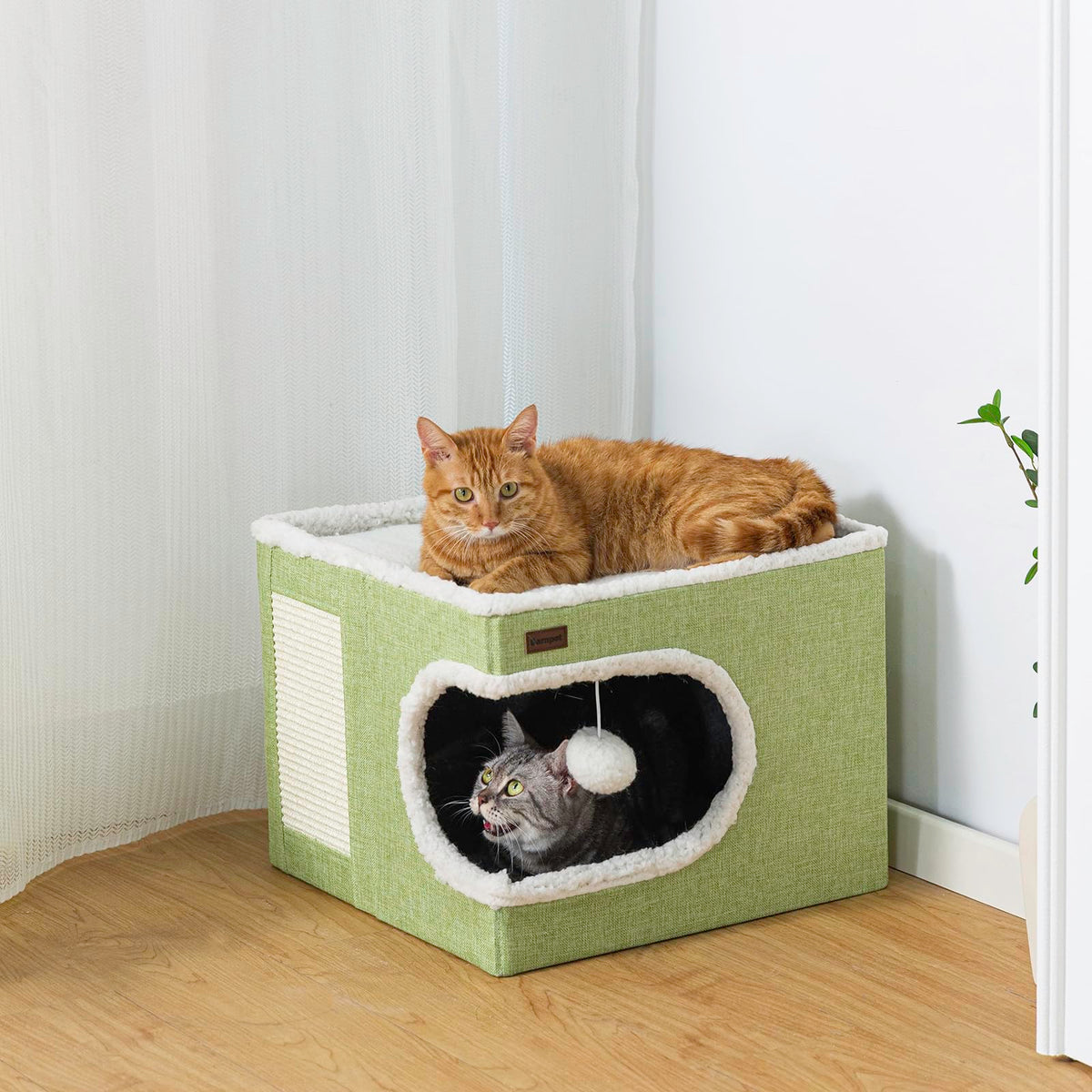 Cat Bed for Indoor Cats Cube House (16.5"D x 16.5"W x 13"H / Green)
