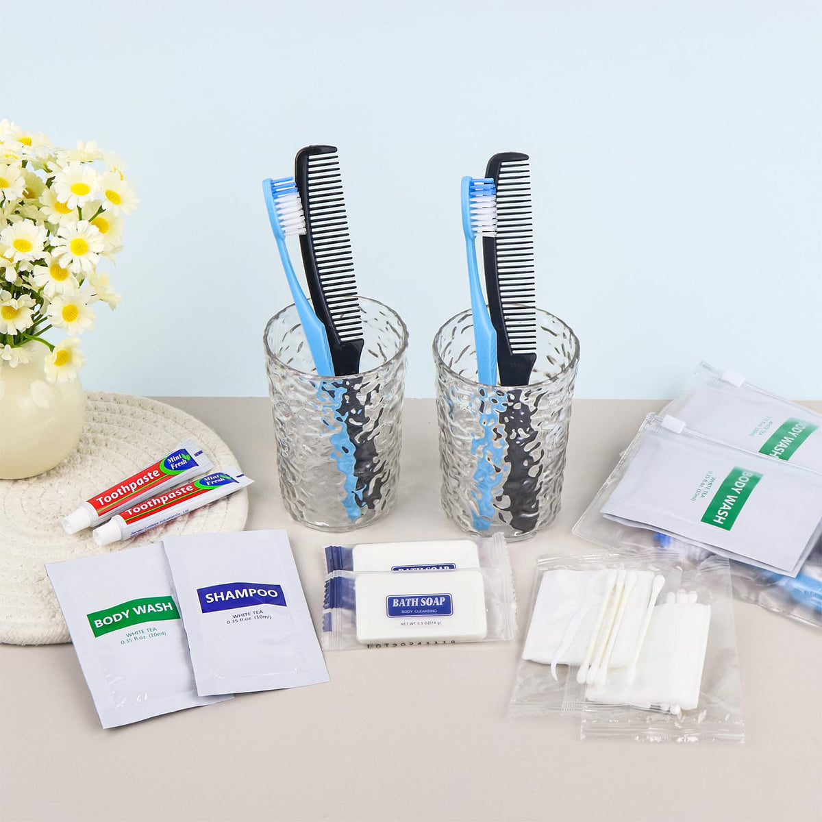 Pack of 25 Basic Toiletry Kits (Pack of 25)