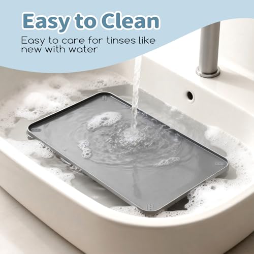 Silicone Pee Pad Holder for Dogs and Puppies (35.9"L x 24.9"W)