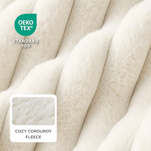 ComfyFleece® Cute Dog Bed for Small Dogs & Cats (20.0"L x 19.0"W x 6.0"Th / Night Blue)