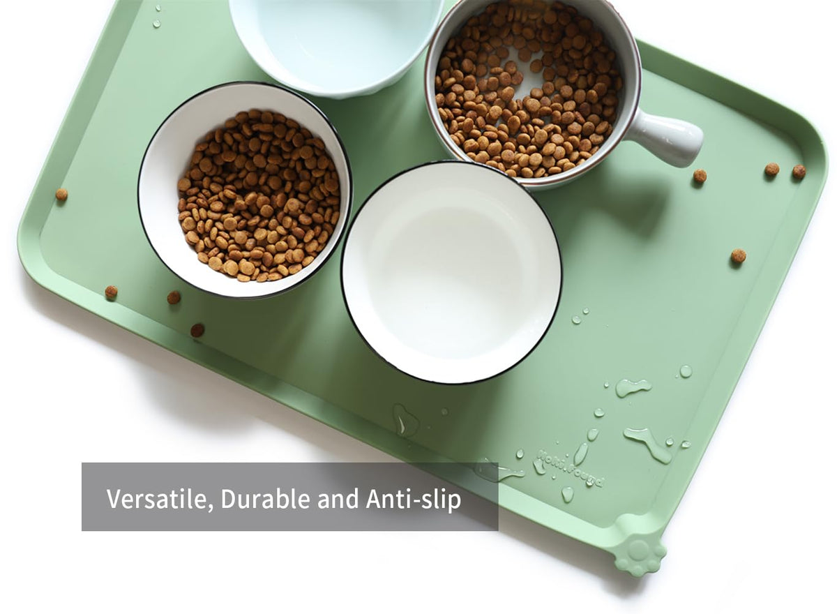 L Silicone Non Slip Pet Dog Cat Bowl Mats (22" x 14" / Jade)