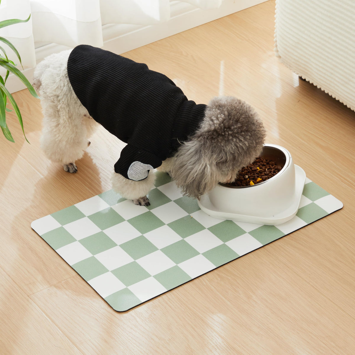 Checkered Dog Feeding Mat (19"L x 12"W / Sage)