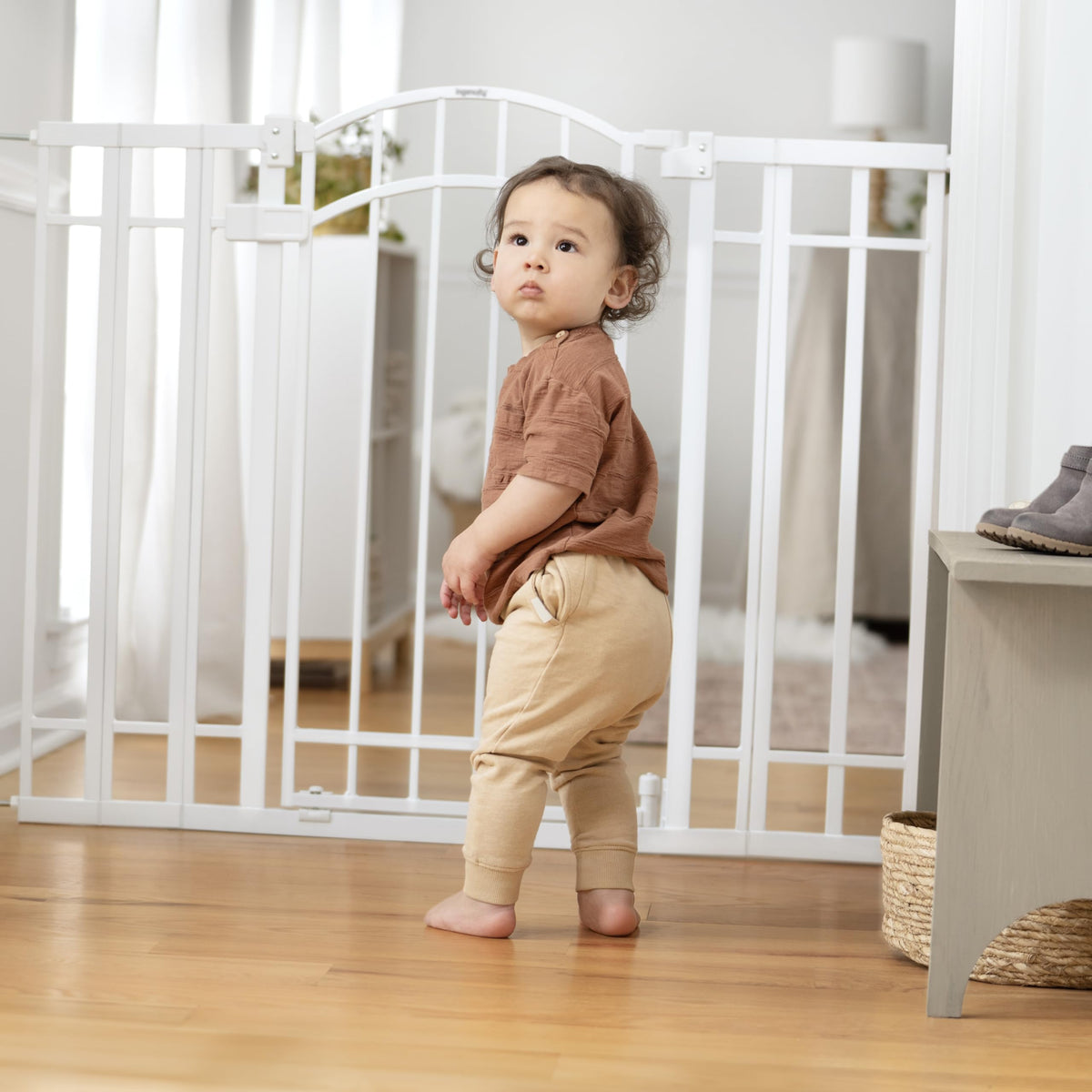 Decorative Extra Tall Baby Gate & Dog Gate (White / 28.5"-48" W x 36" H)
