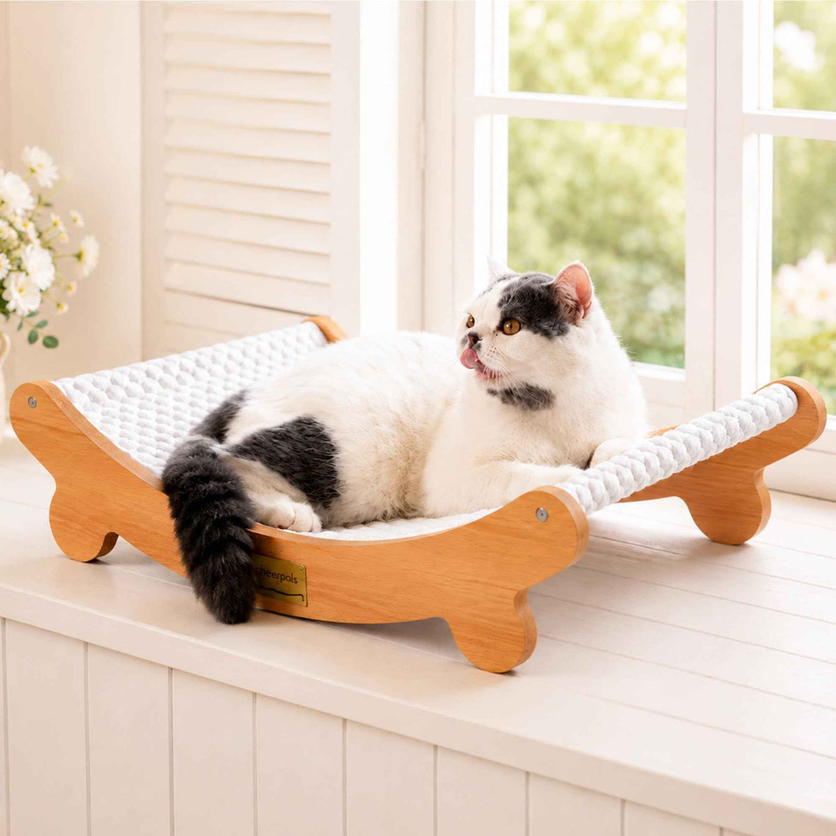 Outdoor Cat Bed (Brown)